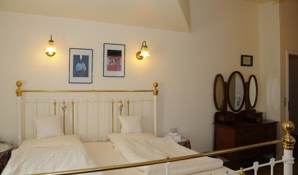 Hotel Admiral Wiesbaden Quarto foto